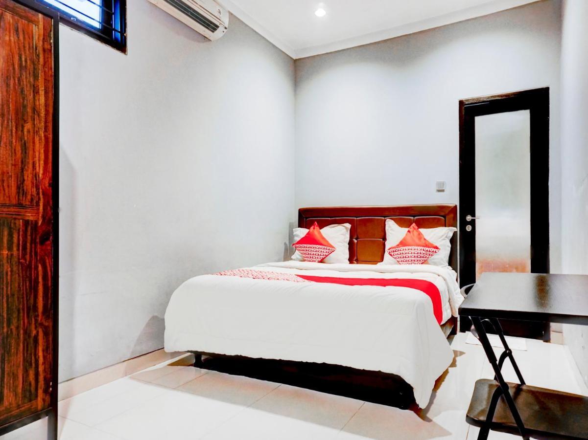 Oyo 90438 Mampang 34 Residence ジャカルタ エクステリア 写真