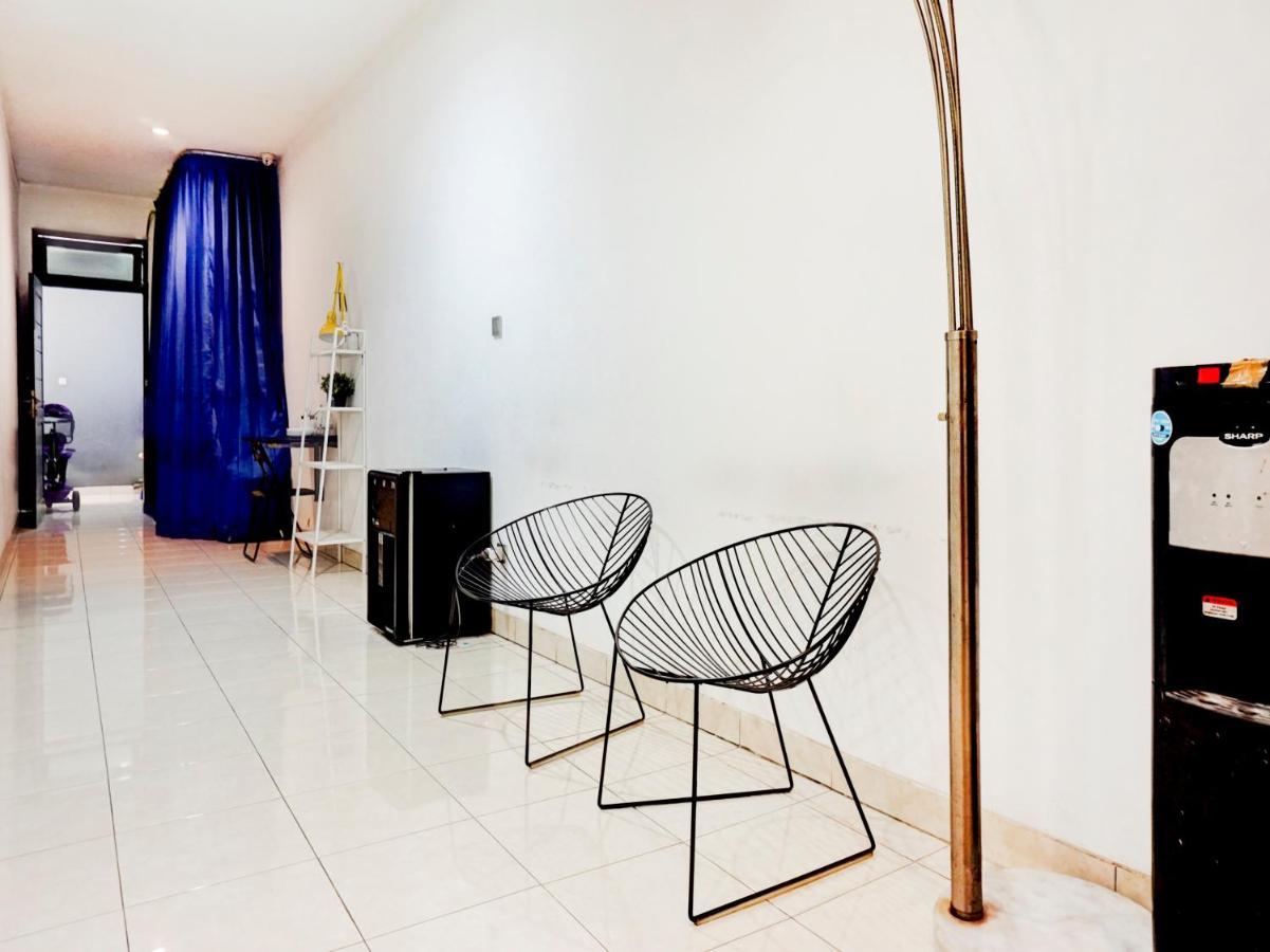 Oyo 90438 Mampang 34 Residence ジャカルタ エクステリア 写真
