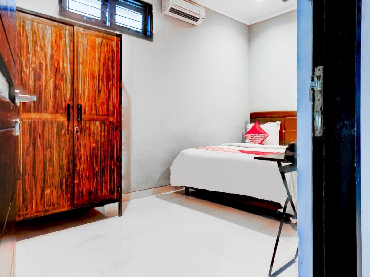 Oyo 90438 Mampang 34 Residence ジャカルタ エクステリア 写真