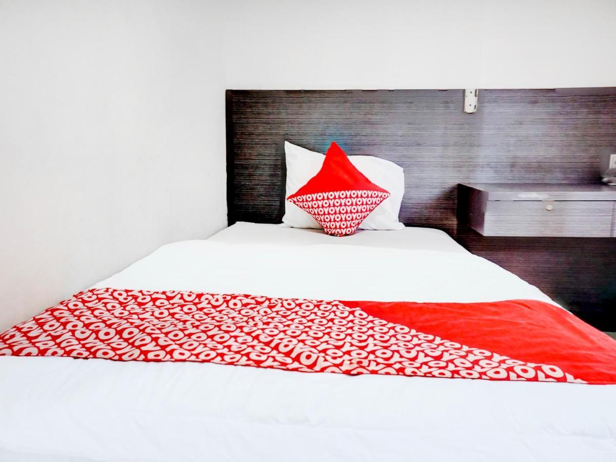 Oyo 90438 Mampang 34 Residence ジャカルタ エクステリア 写真